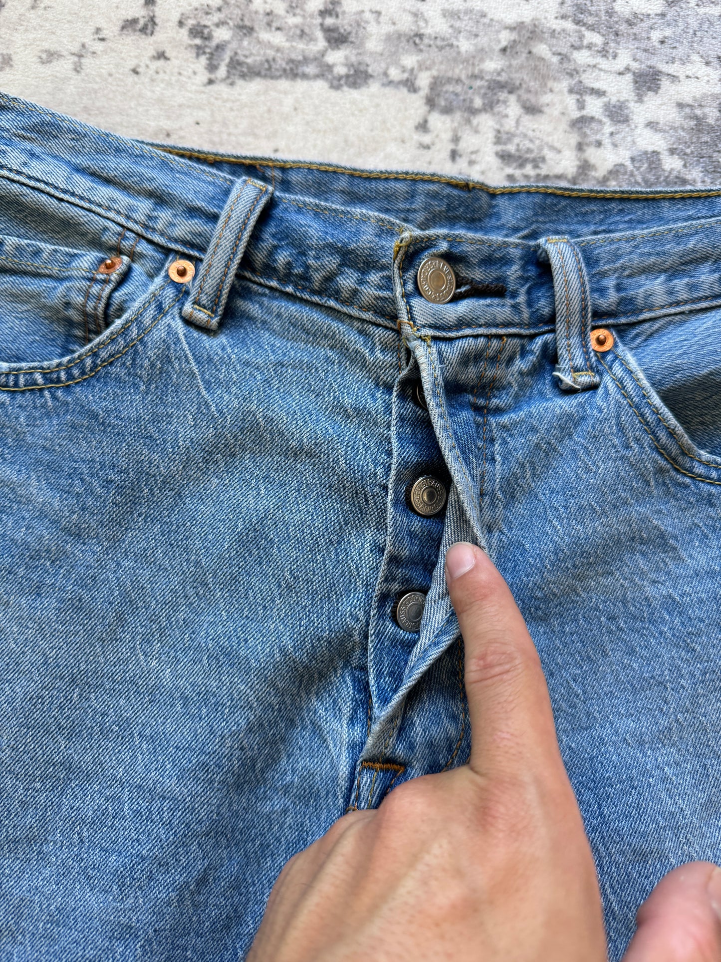 Levis 501 Jeans Shorts womens - 30