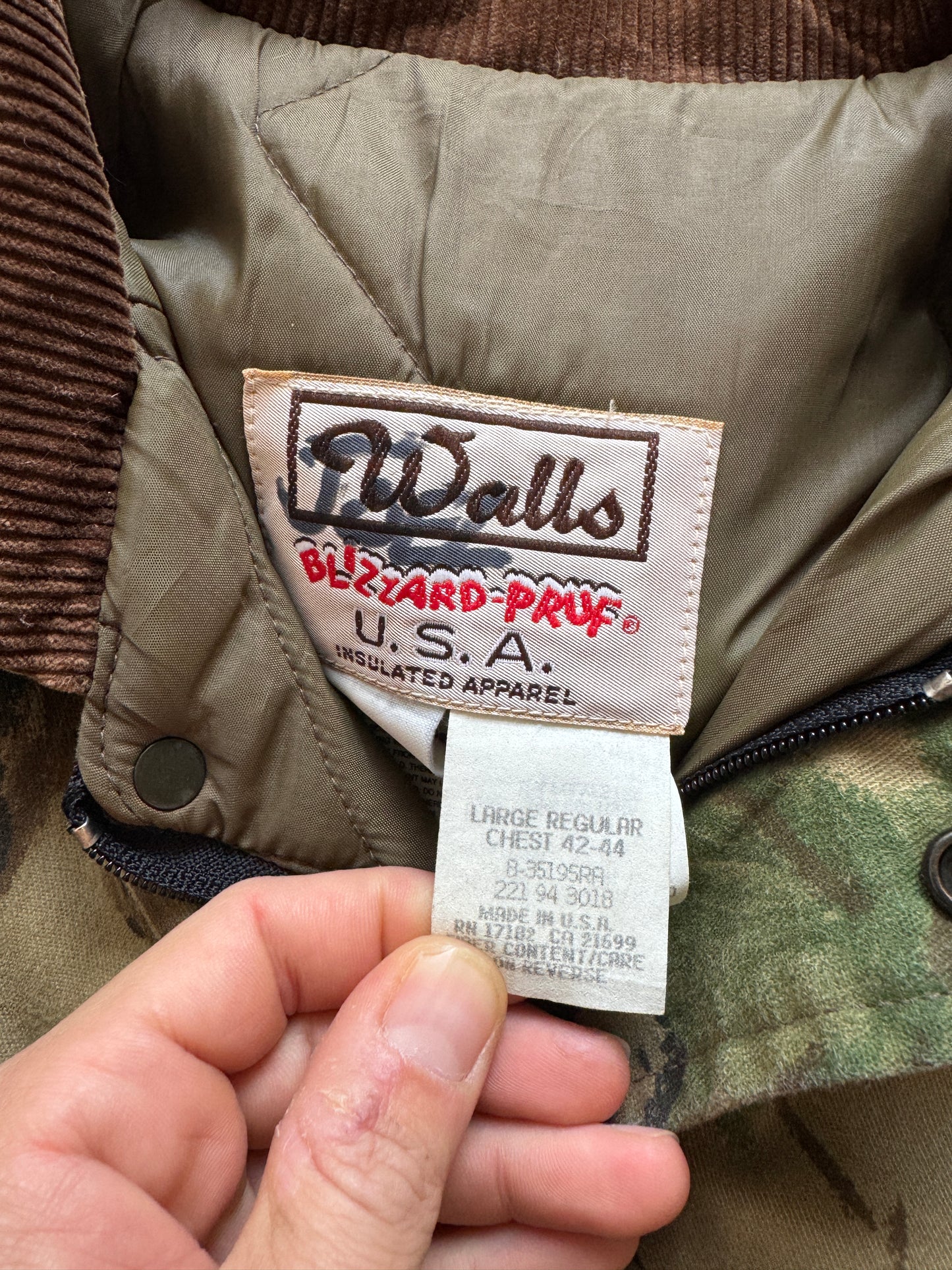 Vintage 90s Wall’s Realtree Bomber Jacket - L